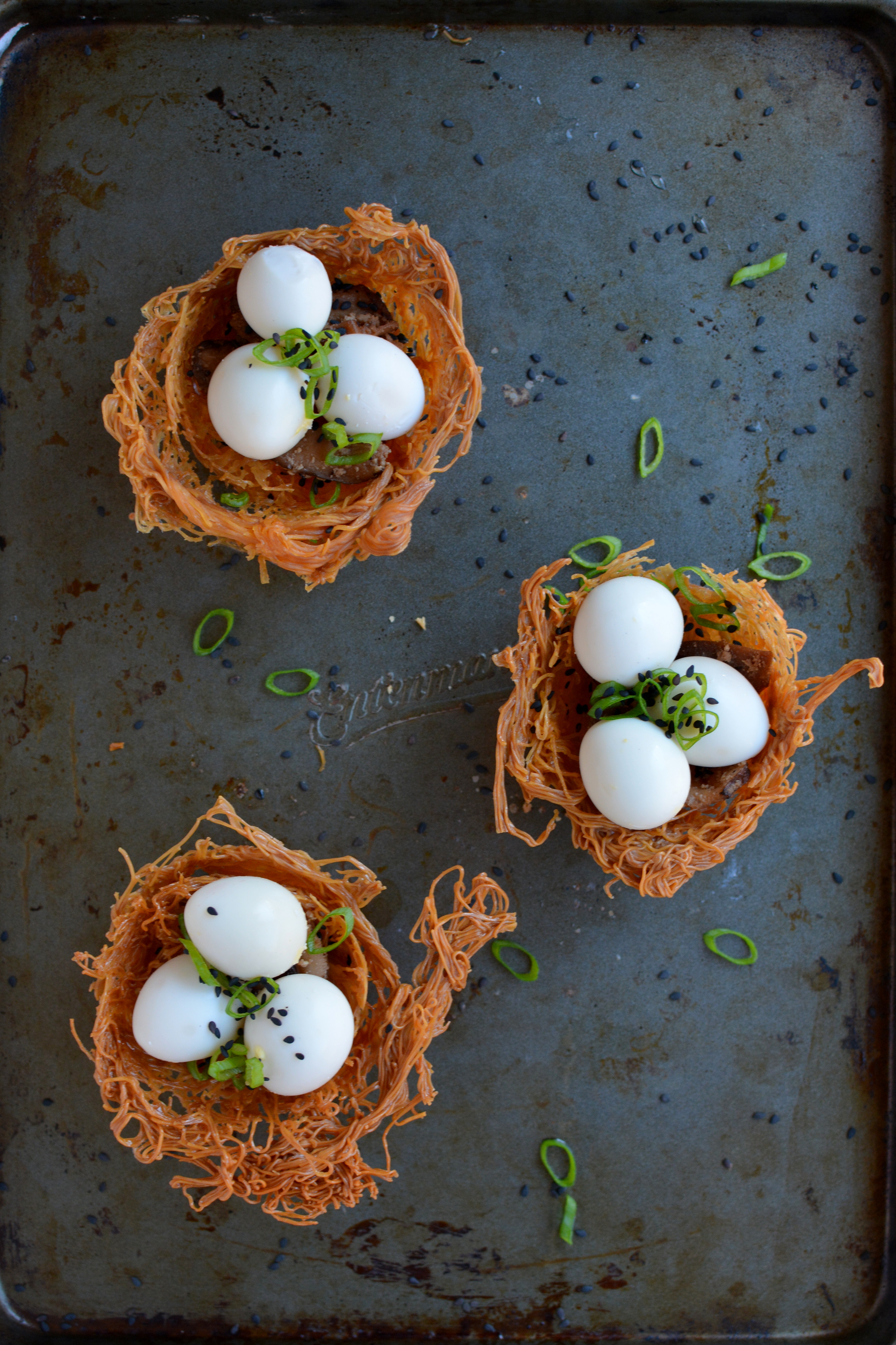 Baked Noodle Bird Nests with Quail Eggs builicious